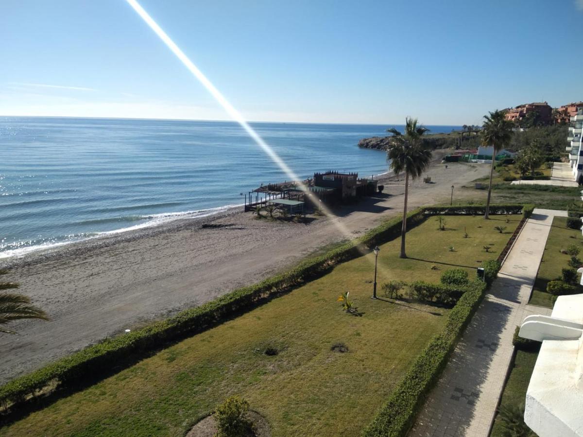 Torrox Costa Beachfront Apartment Kültér fotó