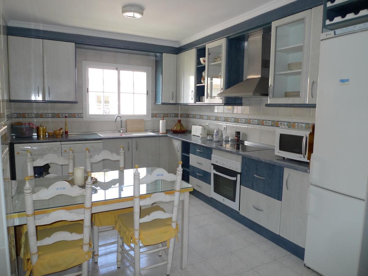Torrox Costa Beachfront Apartment Kültér fotó