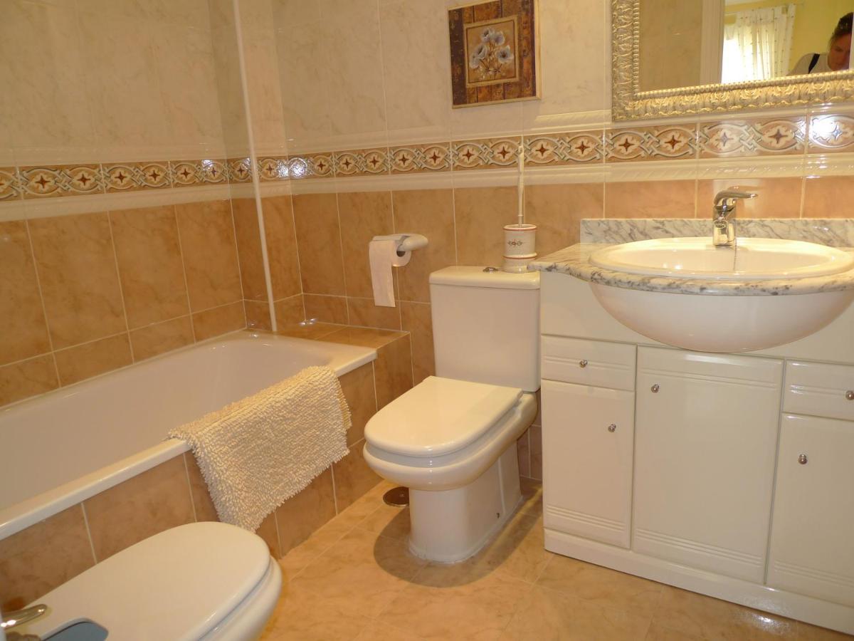 Torrox Costa Beachfront Apartment Kültér fotó