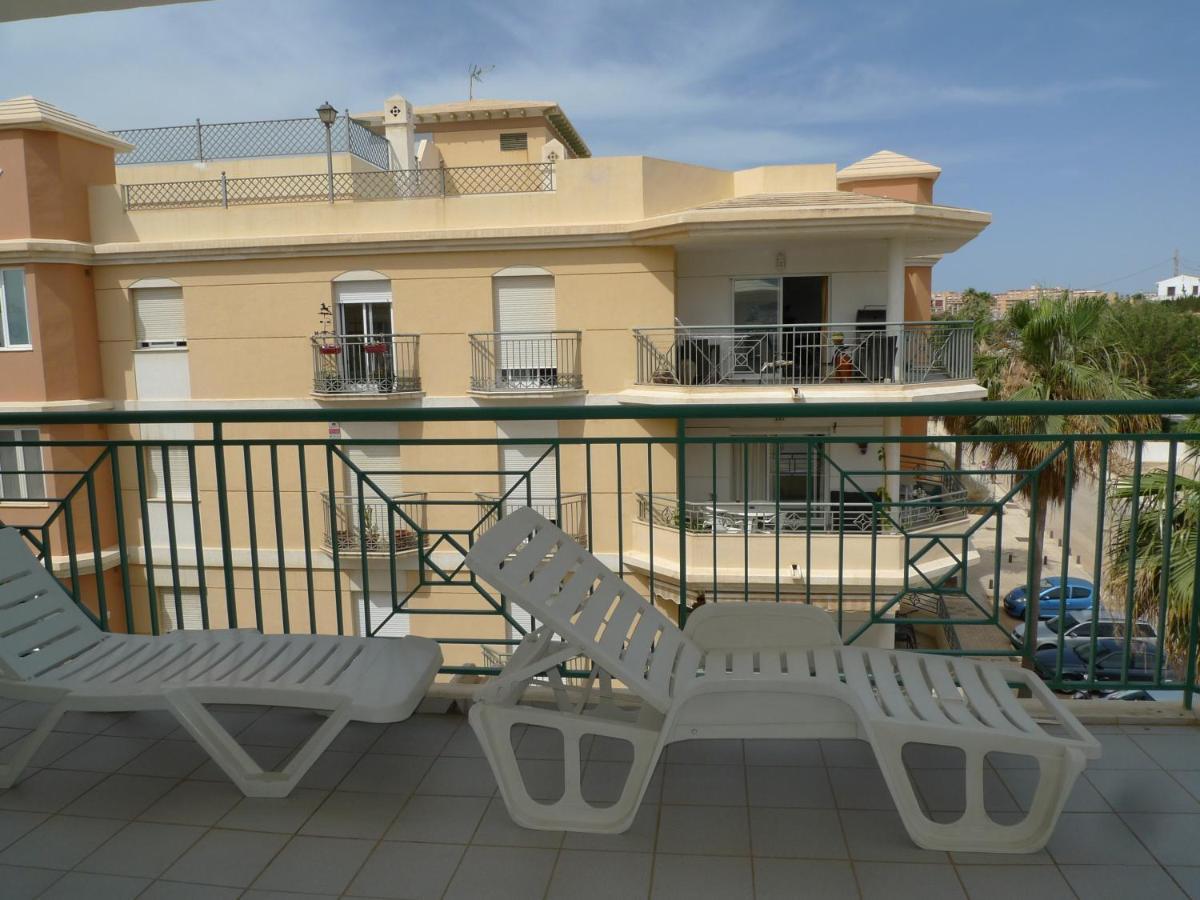 Torrox Costa Beachfront Apartment Kültér fotó