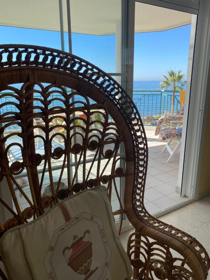 Torrox Costa Beachfront Apartment Kültér fotó